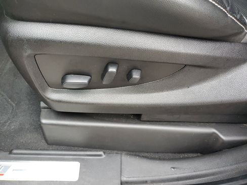 Used 2018 Chevrolet Silverado 1500 LTZ Z71 w/ LTZ Plus Package image 19