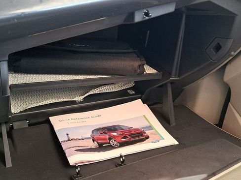 Used 2015 Ford Escape Titanium w/ Equipment Group 301A image 23