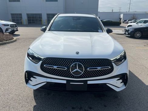 Used 2023 Mercedes-Benz GLC 300 4MATIC image 1