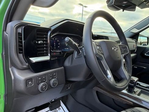 New 2026 Chevrolet Silverado 1500 RST AWD/4WD image 39