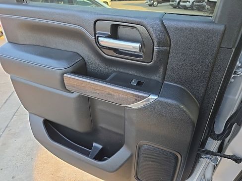 Used 2020 Chevrolet Silverado 3500 LTZ w/ LTZ Premium Package image 23