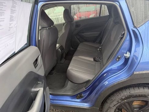 Certified 2025 Subaru Crosstrek 2.0i AWD/4WD image 9