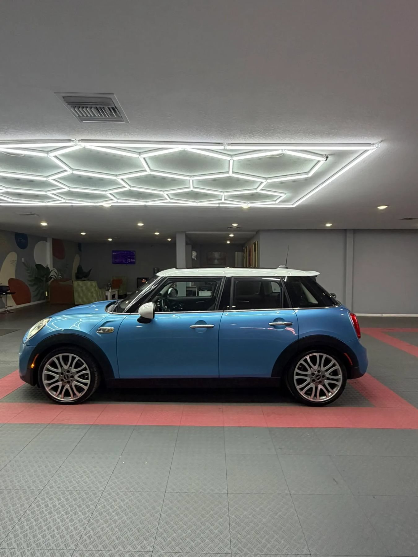 Used 2016 MINI Cooper S FWD image 3