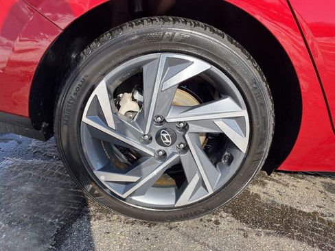 New 2025 Hyundai Elantra Sport image 10