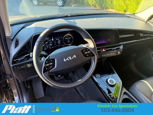 Used 2023 Kia Niro Wind image 23