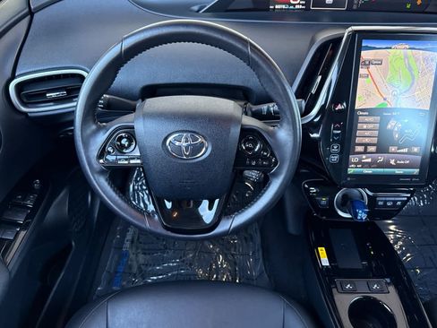 Used 2020 Toyota Prius Prime XLE FWD image 14