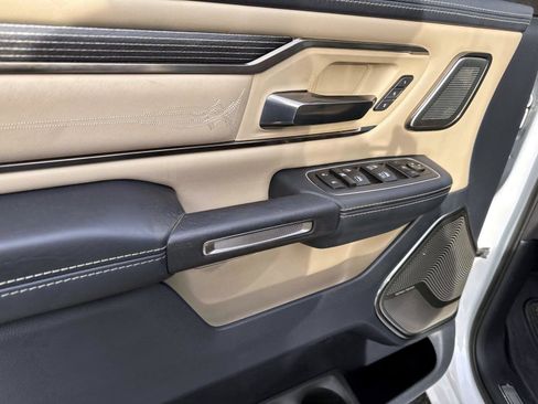 Used 2021 RAM 1500 Limited image 12