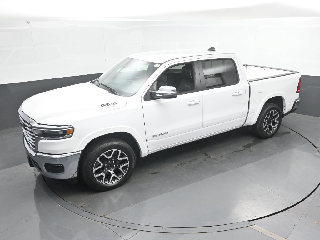 Used 2026 RAM 1500 Laramie AWD/4WD image 33