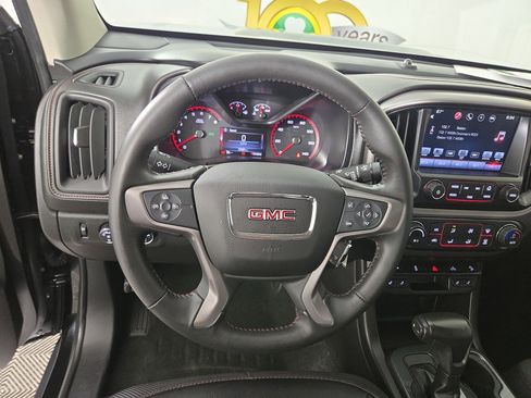 Used 2016 GMC Canyon SLE w/ All Terrain Package image 14