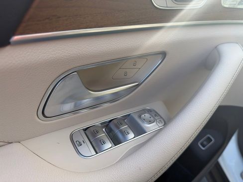 Certified 2022 Mercedes-Benz GLS 450 4MATIC image 13