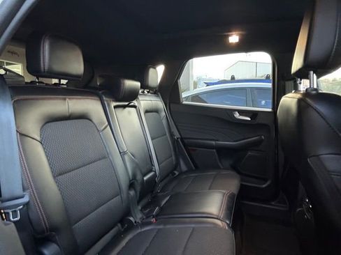 Used 2023 Ford Escape ST-Line w/ Tech Pack #1 image 11