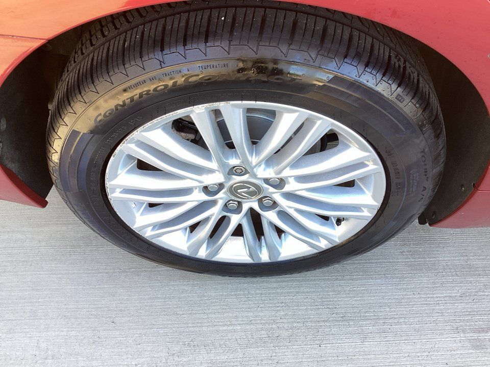 Used 2014 Lexus ES 350 w/ Luxury Package FWD image 27