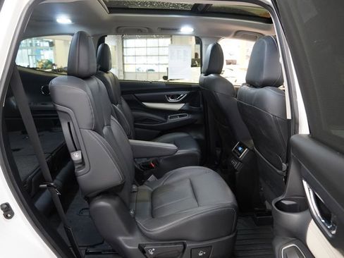Used 2019 Subaru Ascent Limited image 32