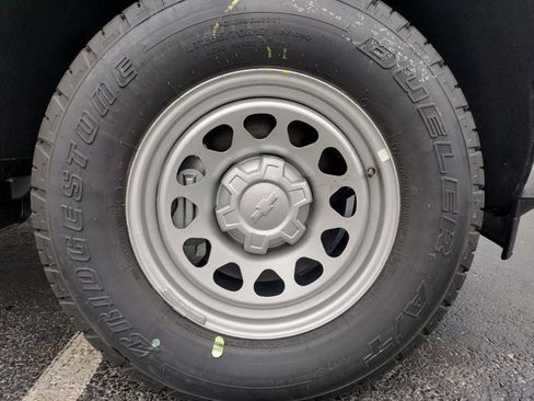 New 2025 Chevrolet Silverado 1500 W/T w/ WT Safety Package image 9