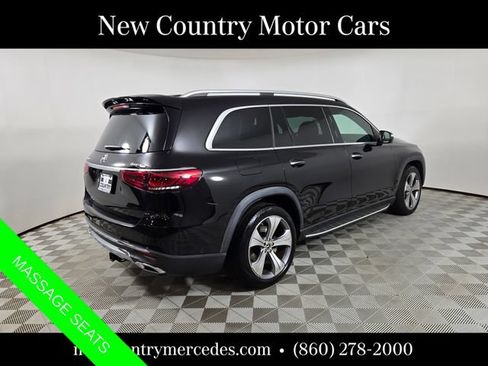 Used 2022 Mercedes-Benz GLS 450 4MATIC image 3