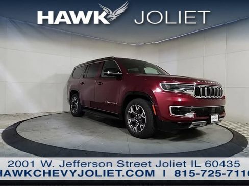 Used 2024 Jeep Wagoneer Series III AWD/4WD image 1