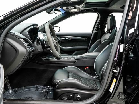 Used 2023 Cadillac CT5 V Blackwing w/ LPO, Bronce Accent Package image 16