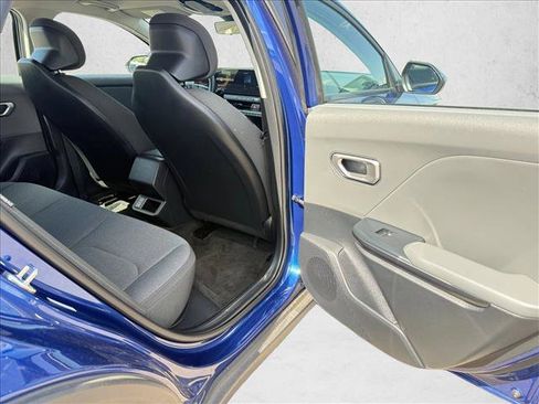 Used 2025 Kia K4 FWD image 22