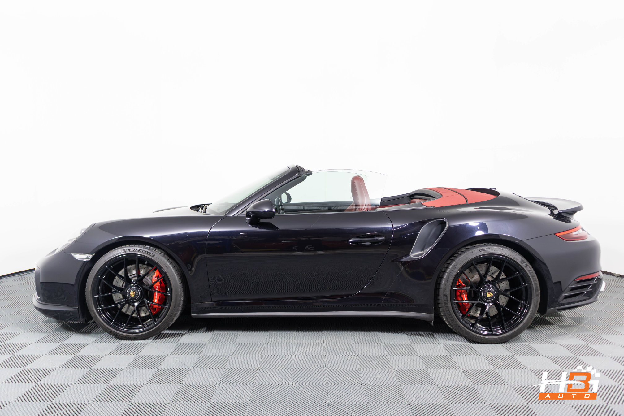Used 2019 Porsche 911 Turbo AWD/4WD image 16