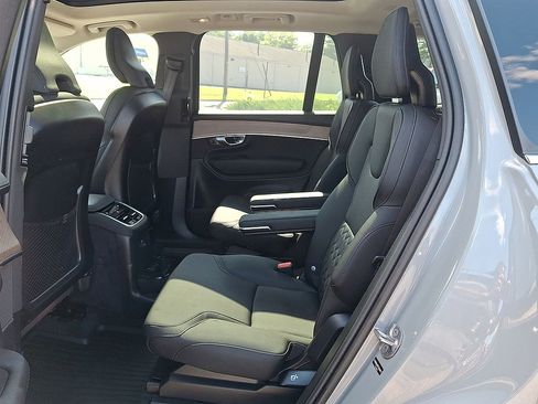 Used 2025 Volvo XC90 T8 Plus w/ Protection Package Premier AWD/4WD image 26