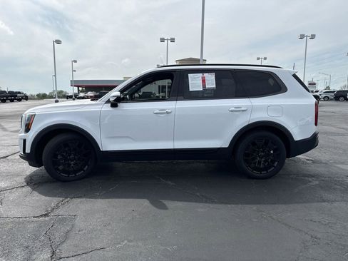 Used 2021 Kia Telluride SX w/ SX Prestige Package image 4