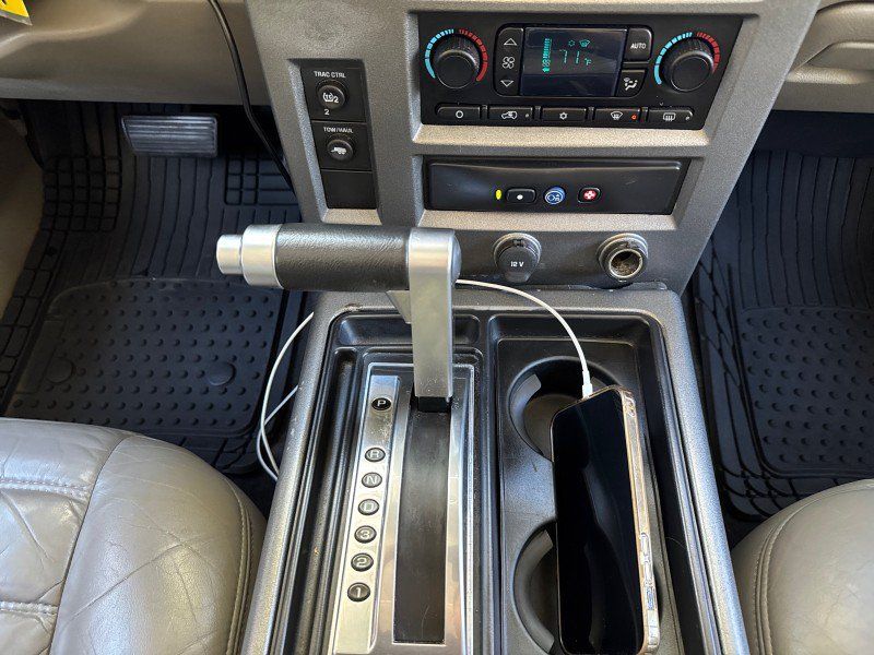 Used 2003 HUMMER H2 w/ Preferred Equipment Group AWD/4WD image 26