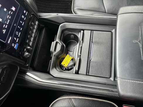 Used 2022 RAM 3500 Limited image 23