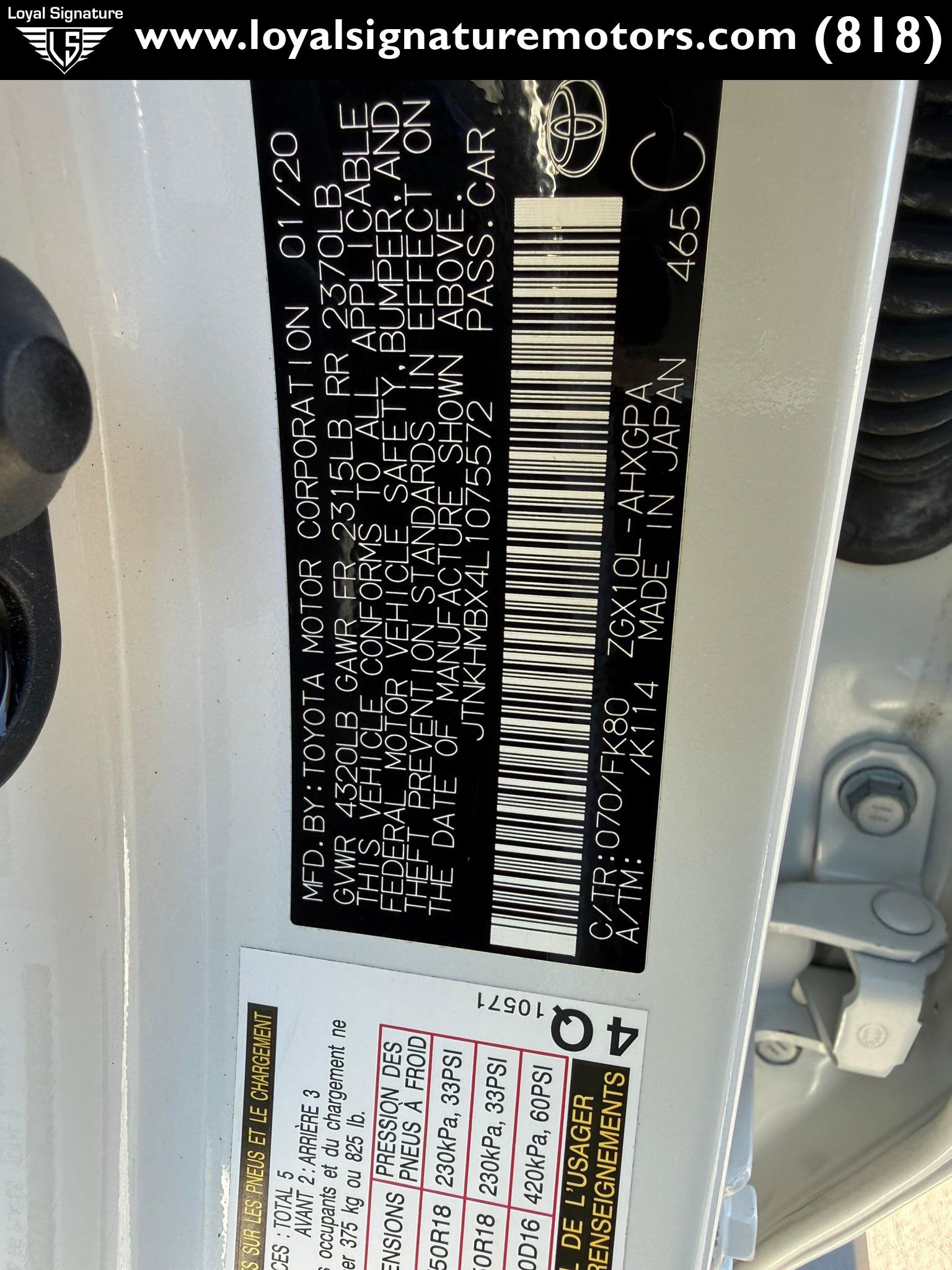 Used 2020 Toyota C-HR XLE FWD image 35