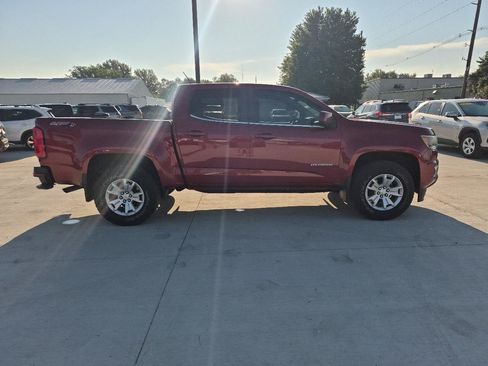 Used 2017 Chevrolet Colorado LT w/ LT Convenience Package AWD/4WD image 5