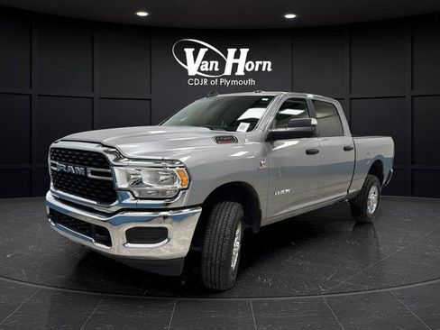 Used 2022 RAM 2500 Big Horn AWD/4WD image 2