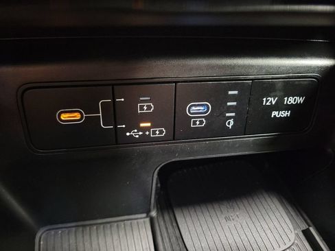 Used 2025 Hyundai Tucson SEL FWD image 18