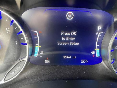 Used 2023 Chrysler Pacifica Touring-L FWD image 62