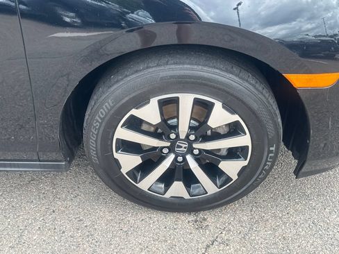 Used 2025 Honda Odyssey EX-L image 45