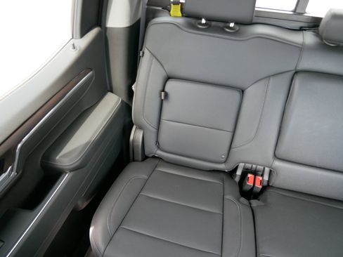 Used 2022 GMC Sierra 1500 SLT w/ SLT Premium Plus Package image 12