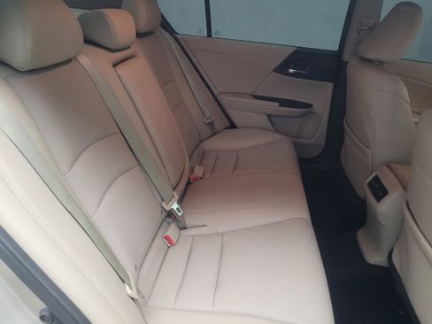 Used 2015 Honda Accord EX-L image 19