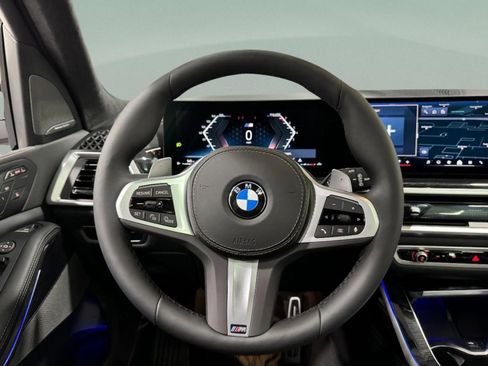 New 2026 BMW X7 xDrive40i w/ M Sport Package image 16