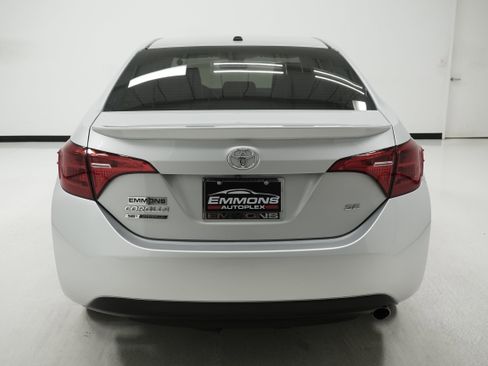Used 2017 Toyota Corolla SE 50th Anniversary image 5