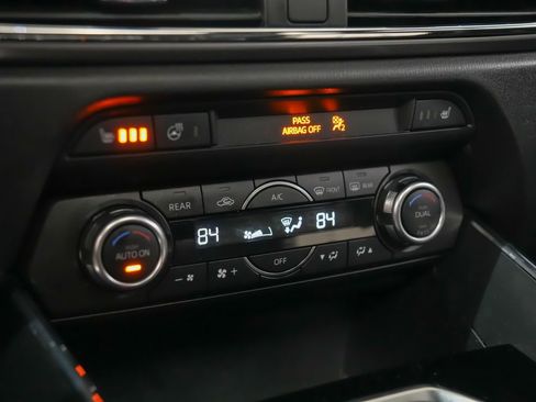 Used 2018 MAZDA CX-9 Grand Touring image 30