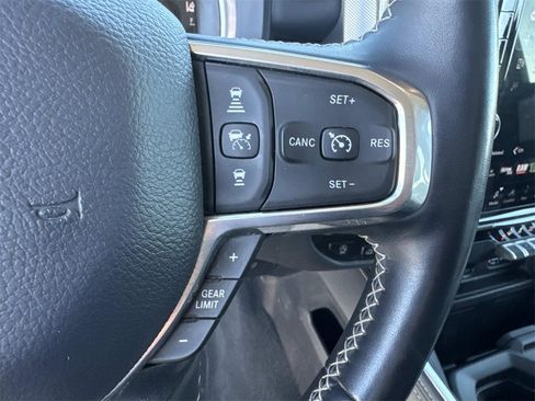 Used 2024 RAM 1500 Limited image 40