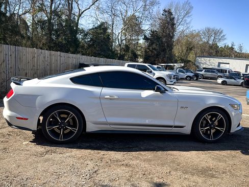 Used 2016 Ford Mustang GT Premium w/ Equipment Group 401A image 16