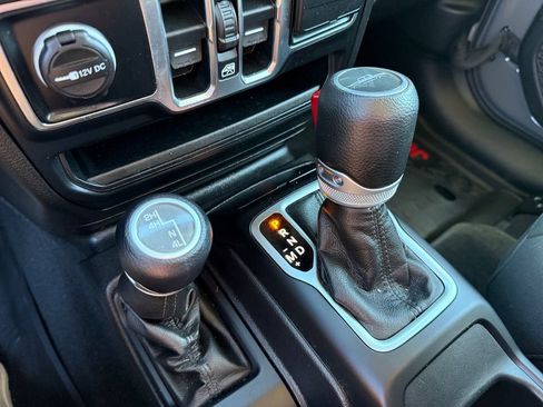 Used 2020 Jeep Gladiator Sport w/ Quick Order Package 24S image 24