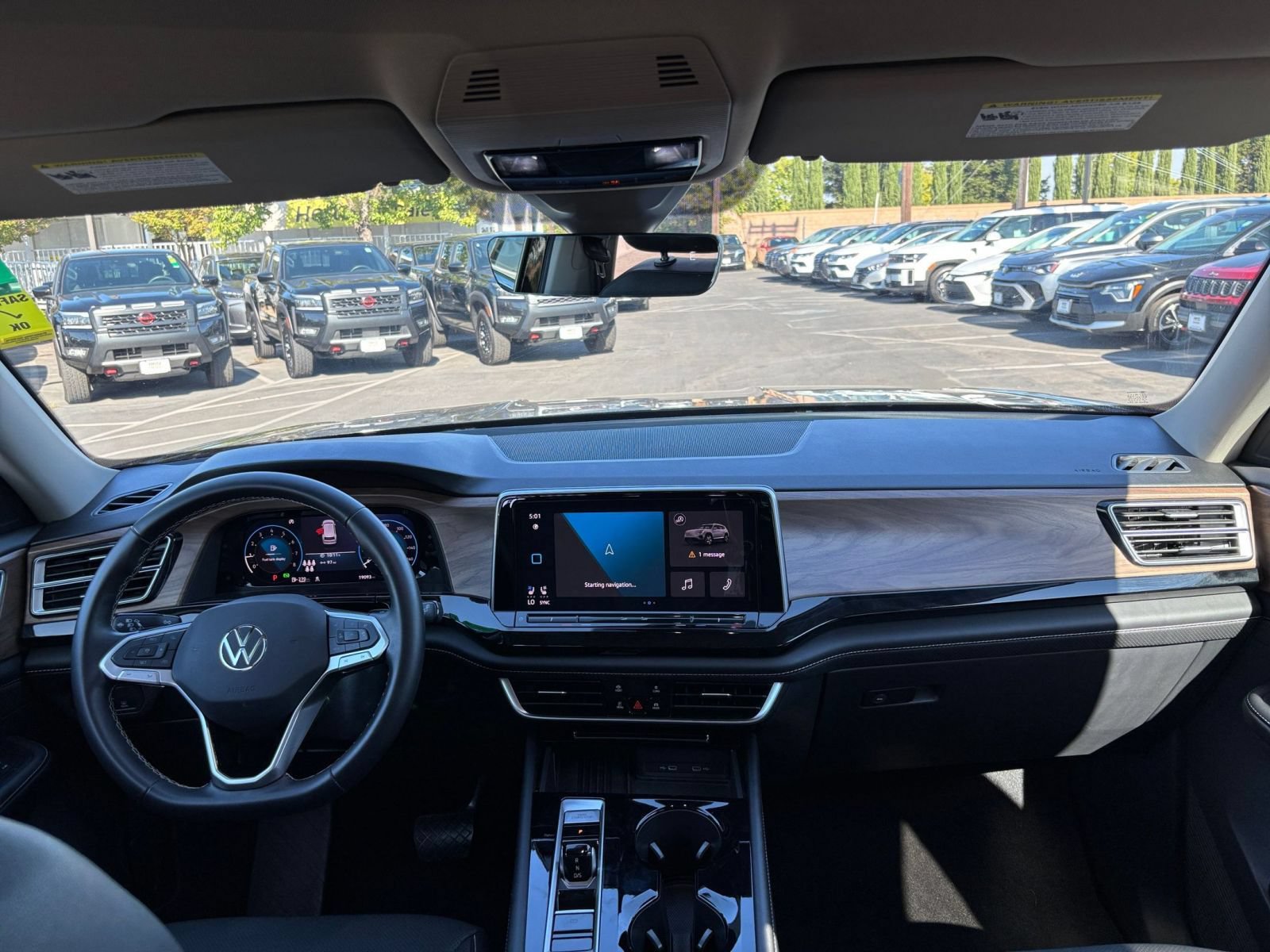 Used 2026 Volkswagen Atlas SE FWD image 36