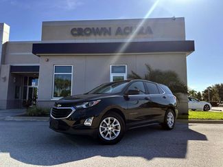 Used 2020 Chevrolet Equinox LT image 1