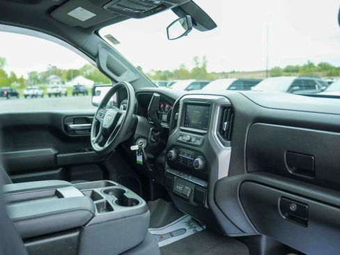 Used 2022 Chevrolet Silverado 1500 Custom AWD/4WD image 14