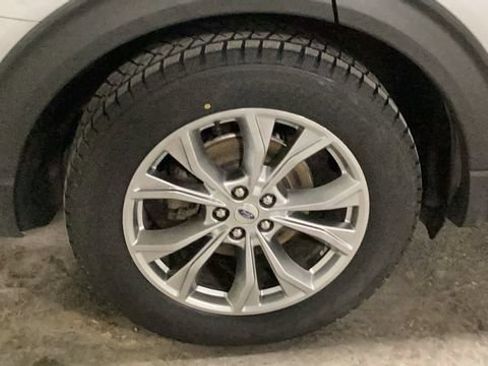 Used 2020 Ford Explorer Limited AWD/4WD image 19