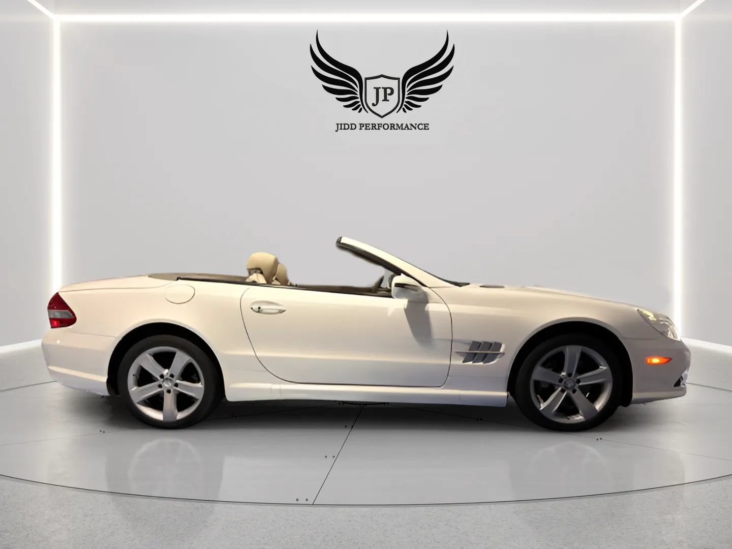 Used 2012 Mercedes-Benz SL 550 image 14