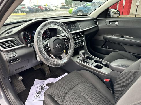 Used 2019 Kia Optima LX image 14