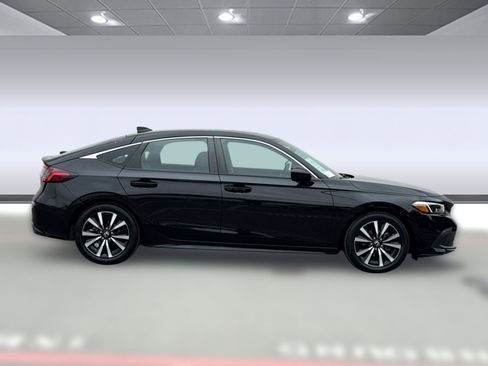 Certified 2024 Honda Civic EX-L image 8