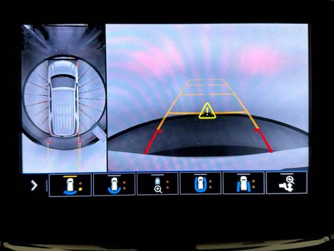 Used 2020 Chevrolet Traverse High Country image 11