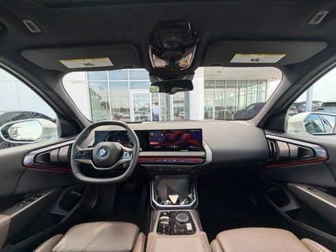 Used 2025 BMW X3 xDrive30i AWD/4WD image 31